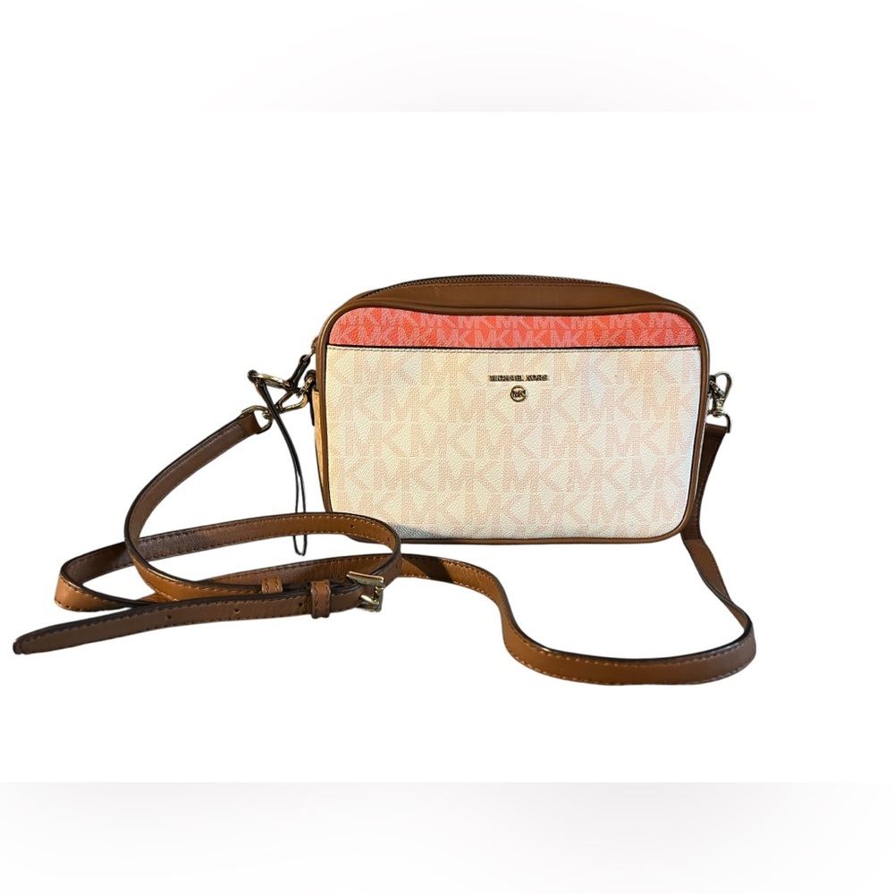 Michael Kors Jet Set Charm Large East West Crossbody Camera Bag
